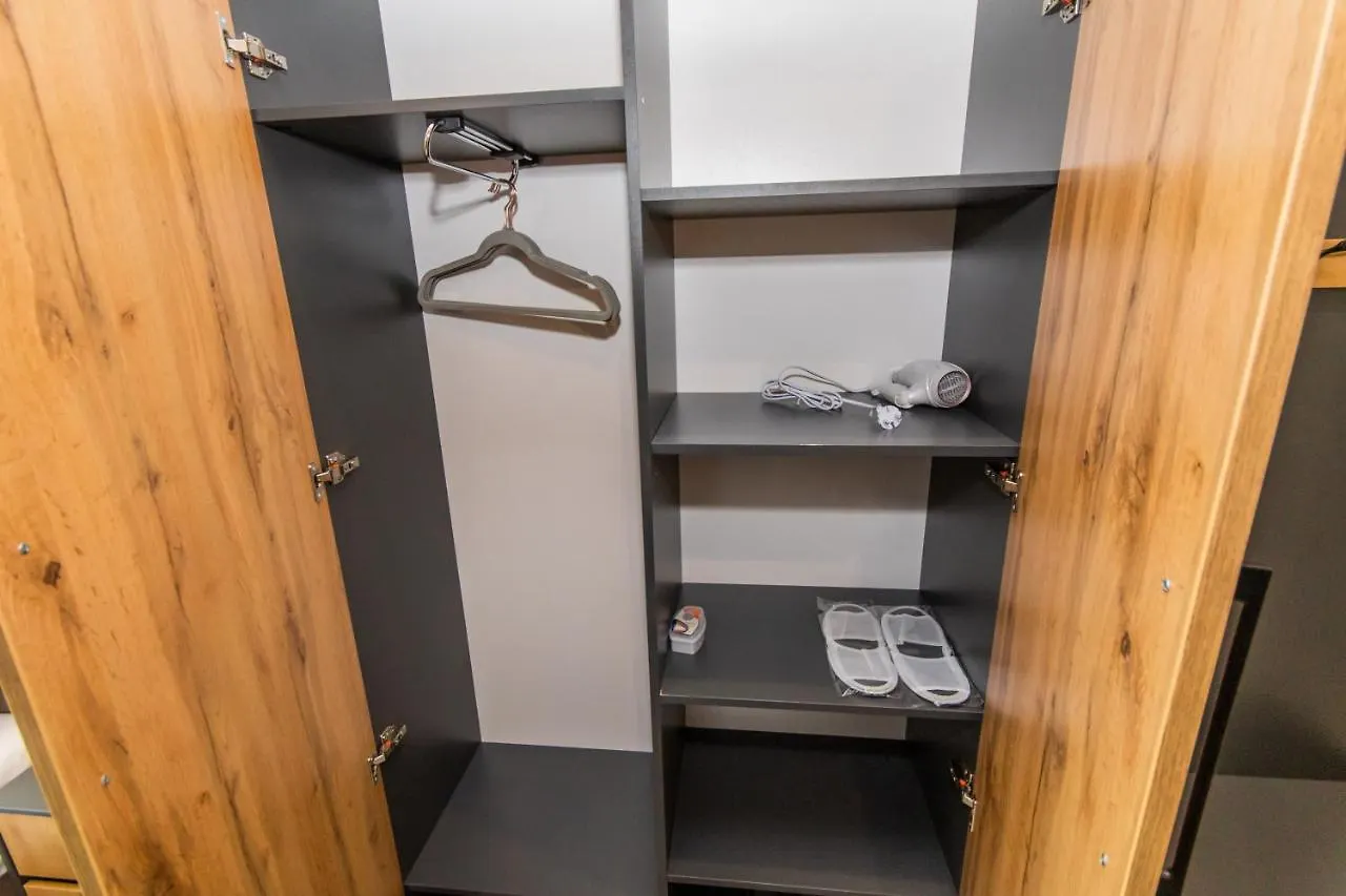 Apartament Myfreedom Видові Апартаменти Вднг Kijów
